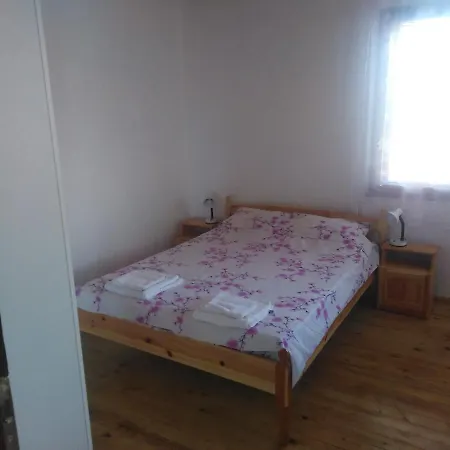 Πανσιόν Town House On Ropotamo Str. *