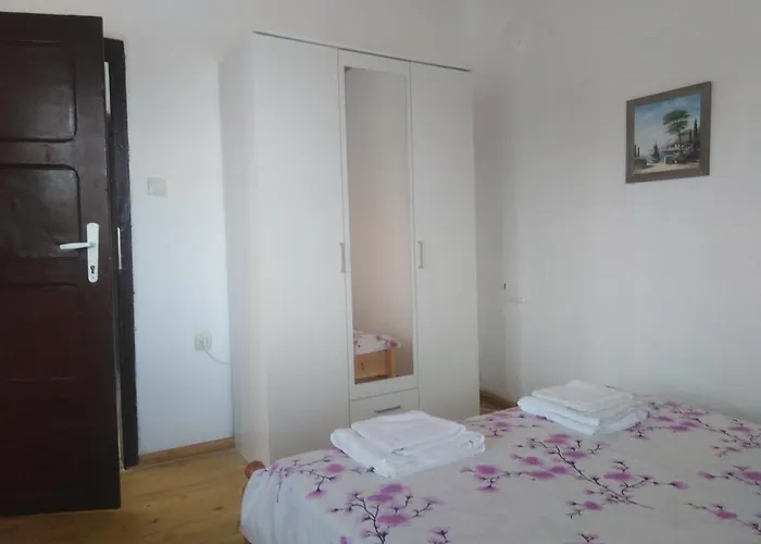 Town House On Ropotamo Str. Gasthuis *